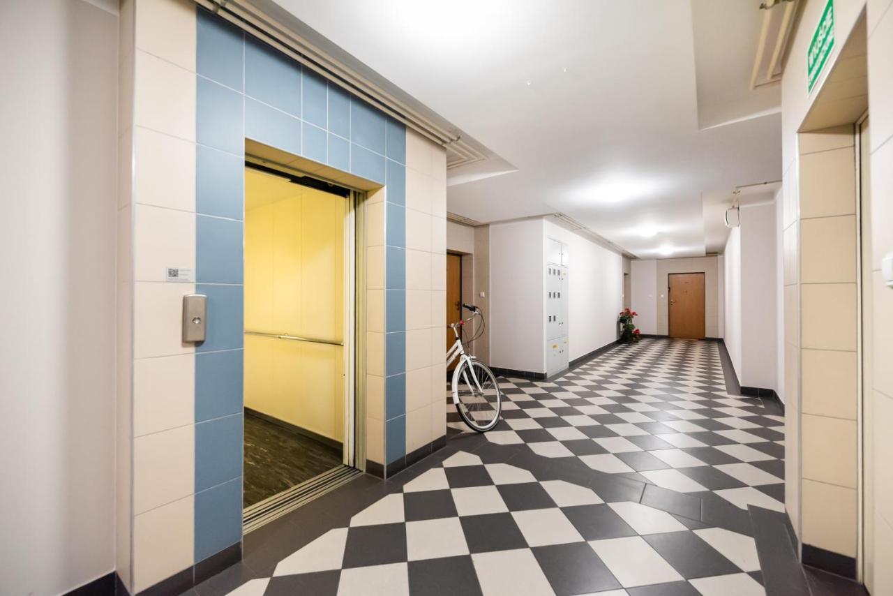 Metro Kondratowicza Velvet Apartment วอร์ซอ ภายนอก รูปภาพ